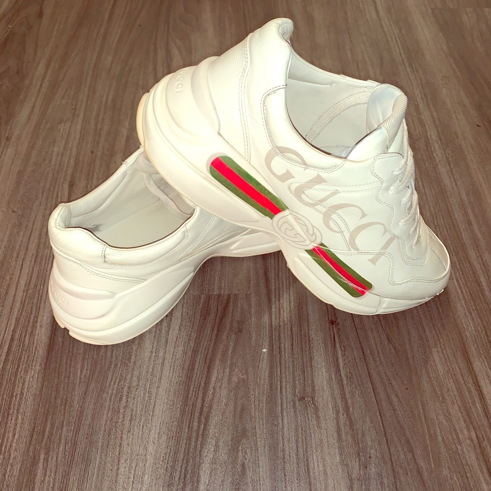Gucci men’s Ivory Rhyton Sneakers Vintage Logo